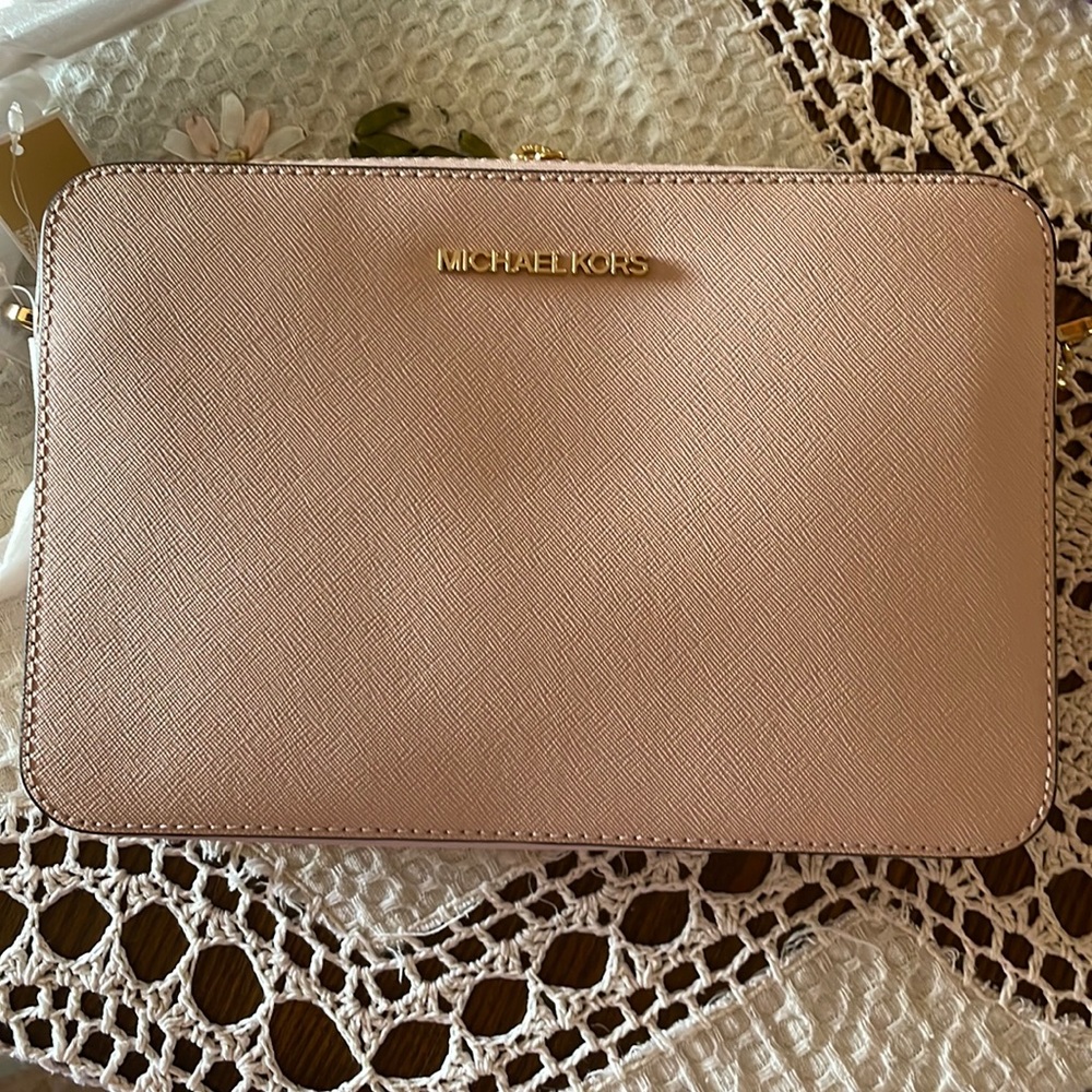 Michael Kors crossbody bag
